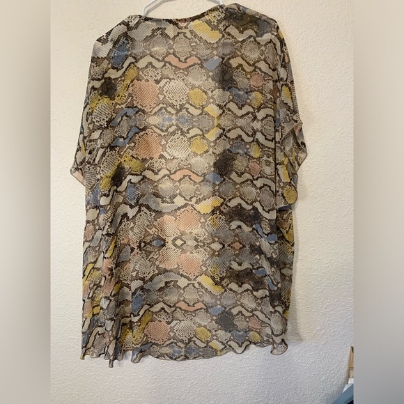 Snakeskin Print Short Sleeve Open Kimono Top/Cover Up Women's Size S - Picture 3 of 5